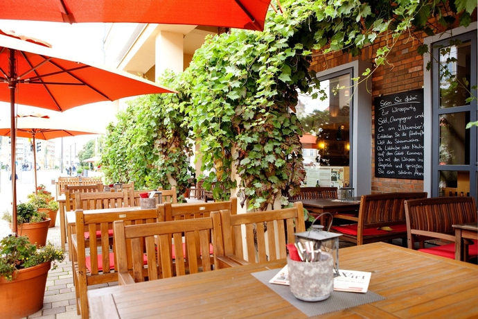 Imagen del bar/restaurante del Hotel Vienna House By Wyndham Sonne Rostock. Foto 5