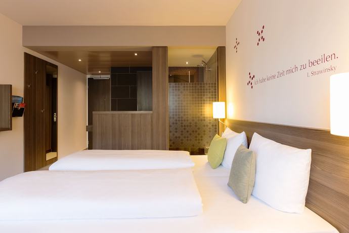 Imagen de la habitación del Hotel Vienna House By Wyndham Zur Bleiche Schaffhausen. Foto 15