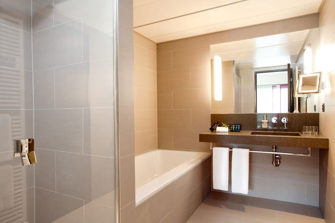 Imagen de la habitación del Hotel Vienna House By Wyndham Zur Bleiche Schaffhausen. Foto 18