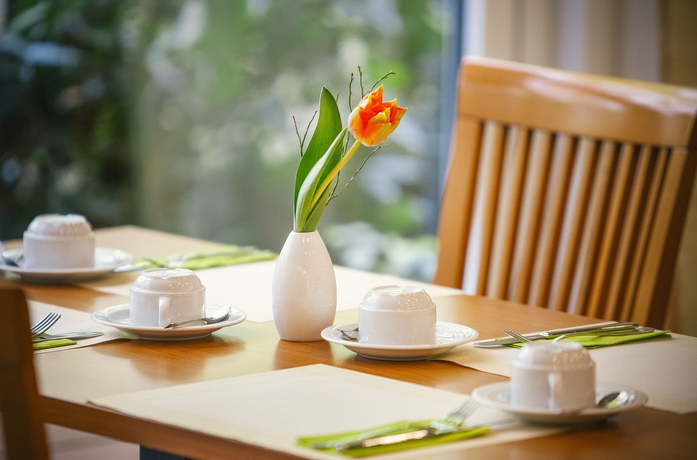 Imagen del bar/restaurante del Hotel Vienna House Easy By Wyndham Bad Oeynhausen. Foto 6