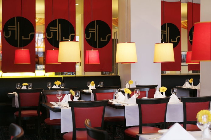 Imagen del bar/restaurante del Hotel Vienna House Easy By Wyndham Bucharest Airport. Foto 4