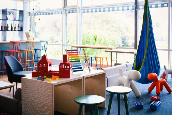 Imagen del bar/restaurante del Hotel Vienna House Easy By Wyndham Günzburg. Foto 3