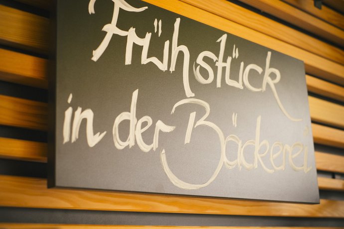 Imagen del bar/restaurante del Hotel Vienna House Easy By Wyndham Neckarsulm. Foto 2