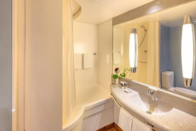 Imagen de la habitación del Hotel Vienna House Easy by Wyndham Frankfurt Airport. Foto 19