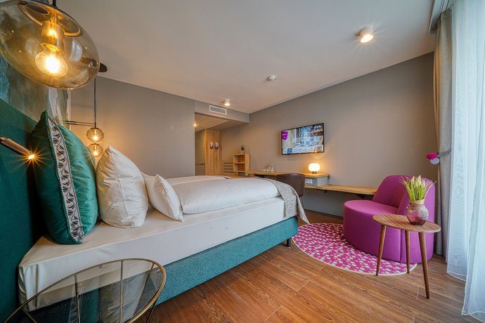 Imagen de la habitación del Hotel Vienna House Easy by Wyndham Freiburg. Foto 13