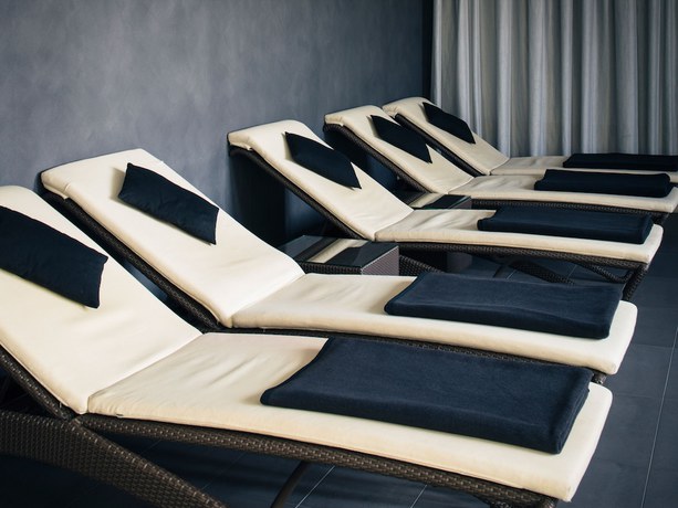 Imagen de la piscina del Hotel Vienna House by Wyndham Andel's Berlin. Foto 20