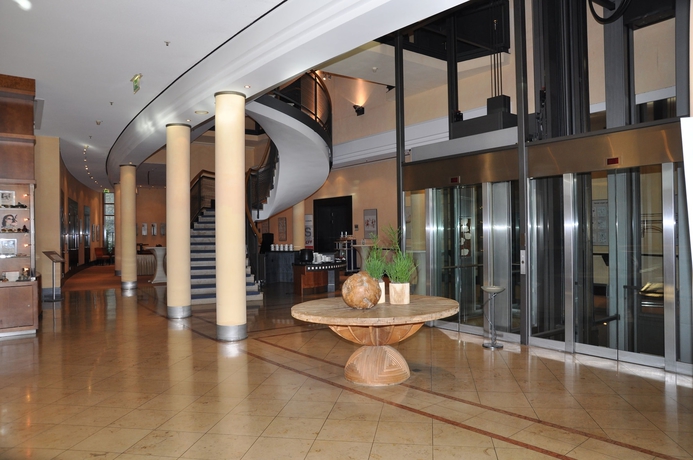 Imagen de los interiores del Hotel Vienna House by Wyndham Remarque Osnabrück. Foto 16