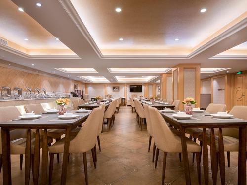 Imagen general del Hotel Vienna Huaidong Road Yuncheng. Foto 10