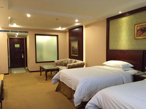 Imagen de la habitación del Hotel Vienna International Changsha West Bus Stati. Foto 6