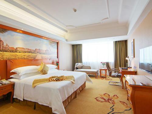 Imagen de la habitación del Hotel Vienna International Guigang Hecheng Road. Foto 4