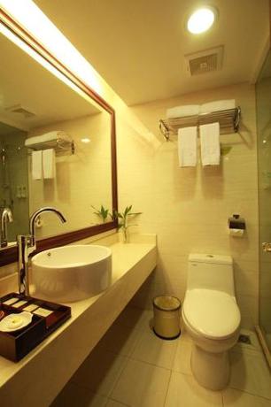 Imagen de la habitación del Hotel Vienna International - Hangzhou Wulin Square. Foto 5