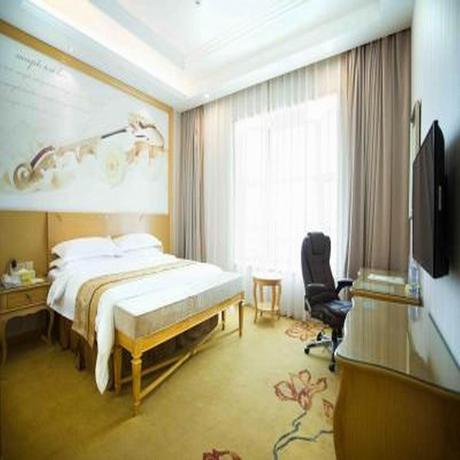 Imagen de la habitación del Hotel Vienna International Hongqiao Hub Malu. Foto 17