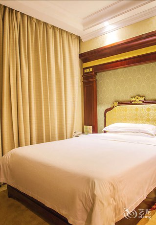 Imagen de la habitación del Hotel Vienna International Hotel Beihai Beibuwan Square Branch. Foto 18