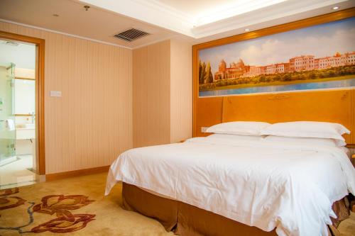 Imagen general del Hotel Vienna International Hotel Beijing GuangAnMen. Foto 2