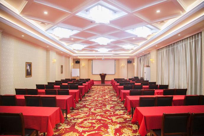 Imagen de los interiores del Hotel Vienna International Hotel (Shanghai Hongqiao National Exhibition and Convention Center Caobao Road). Foto 18