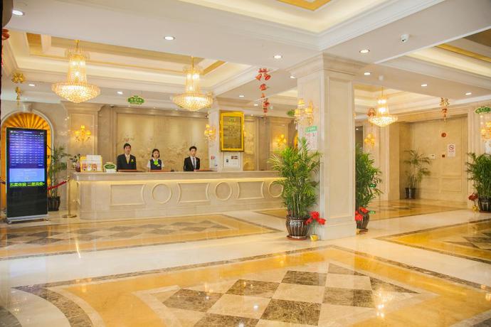 Imagen de los interiores del Hotel Vienna International Hotel ( Shanghai New International Expo Center Kangqiao Metro Station). Foto 13