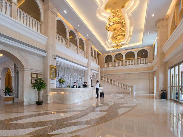 Imagen de los interiores del Hotel Vienna International Hotel (Shenzhen Wangzhong Cit. Foto 16