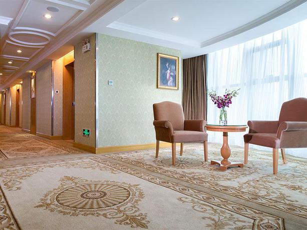 Imagen de la habitación del Hotel Vienna International Hotel (Shenzhen Wangzhong Cit. Foto 13