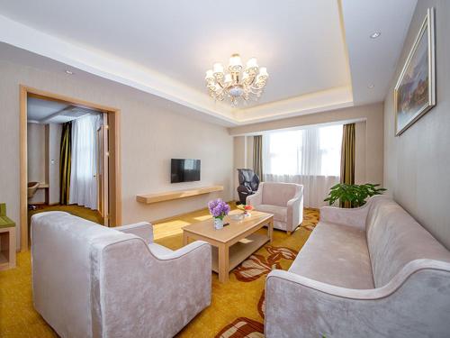 Imagen de la habitación del Hotel Vienna International Hubei Zhongxiang Zhongbai Square. Foto 9
