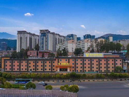 Imagen general del Hotel Vienna International Kunming longquan road Finance University. Foto 10