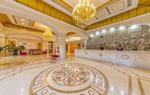 Imagen general del Hotel Vienna International Lijiang Yuxue Avenue. Foto 5
