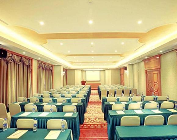 Imagen de los interiores del Hotel Vienna International Nanjing South Railway Station. Foto 11
