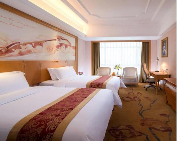 Imagen de la habitación del Hotel Vienna International Nanjing South Railway Station. Foto 4