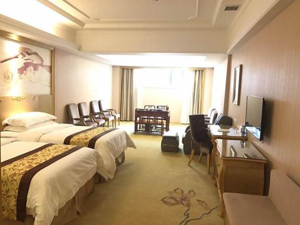 Imagen de la habitación del Hotel Vienna International Shanghai Pujiang Town. Foto 1