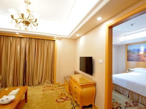 Imagen de la habitación del Hotel Vienna International Shenzhen Guangming Aven. Foto 3