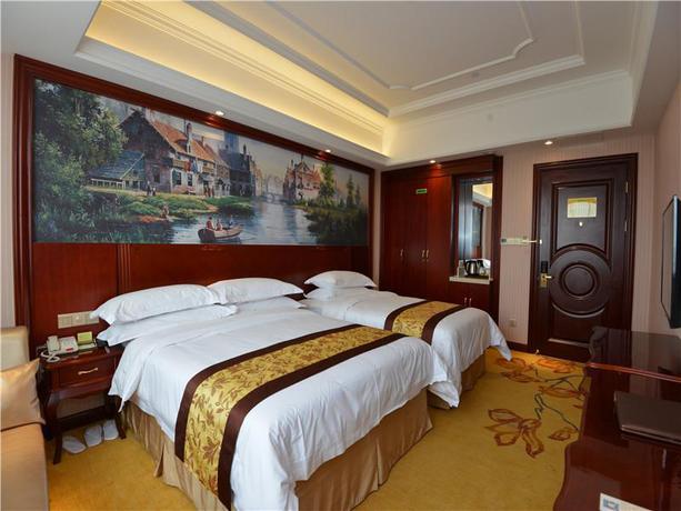 Imagen de la habitación del Hotel Vienna International Tourism and Resorts Zone. Foto 13
