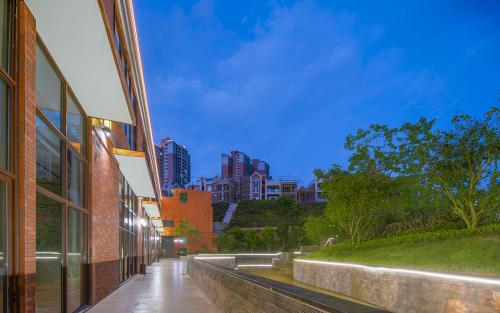 Imagen general del Hotel Vienna International - Yunfu Century Avenue. Foto 16