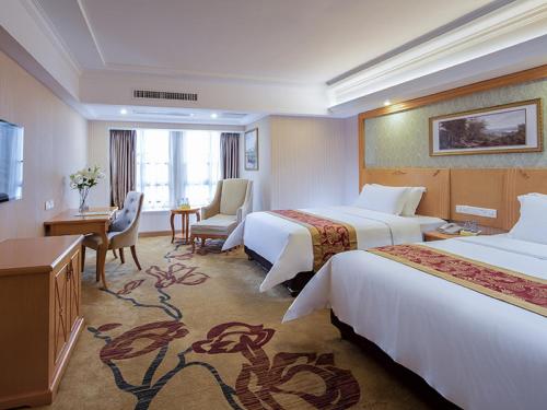 Imagen general del Hotel Vienna International Zhongshan Torch Develop. Foto 1