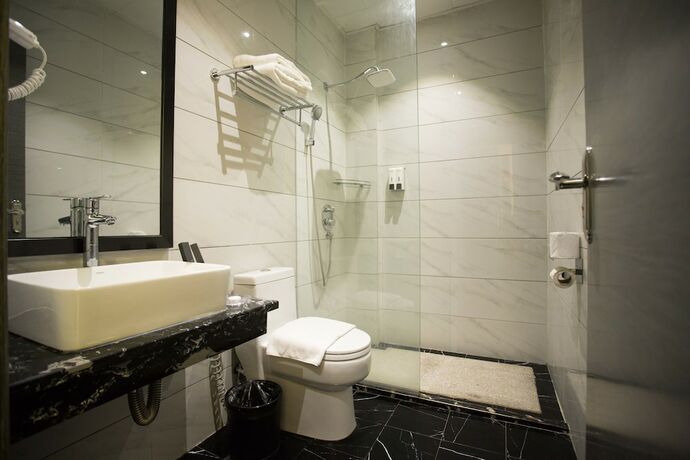 Imagen de la habitación del Hotel Vienna, Isla Sangat. Foto 17