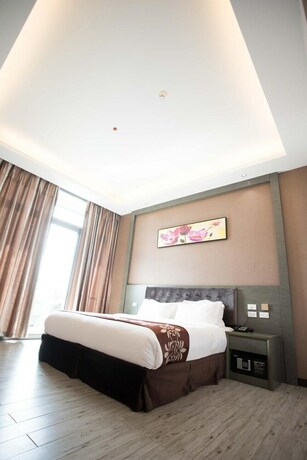 Imagen de la habitación del Hotel Vienna, Isla Sangat. Foto 18