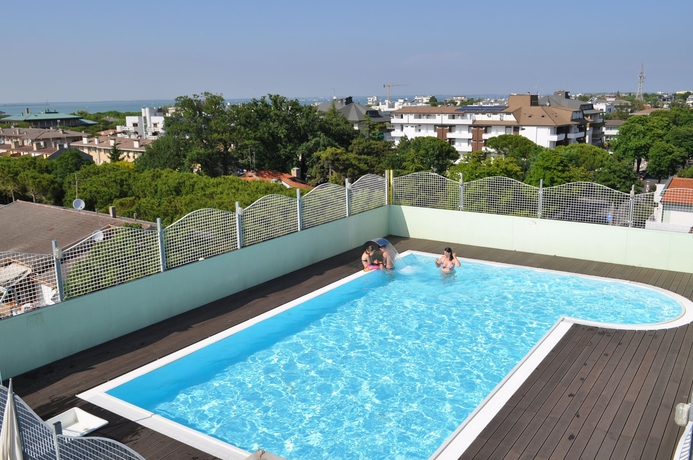 Imagen general del Hotel Vienna, Lignano Sabbiadoro. Foto 1