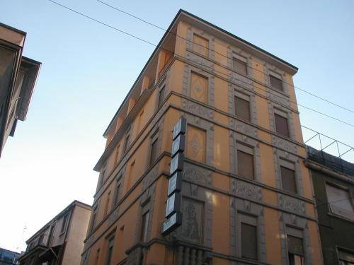 Imagen de los exteriores del Hotel Vienna, Milán. Foto 4