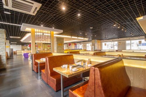 Imagen del bar/restaurante del Hotel Vienna Nanning Xianhu. Foto 5