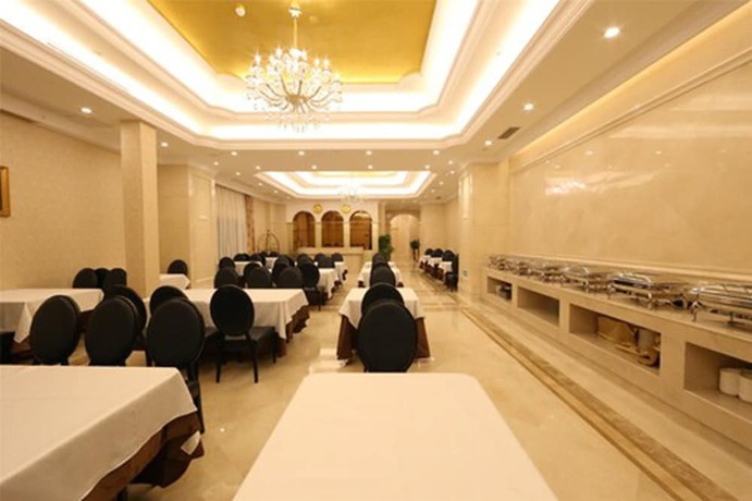 Imagen de los interiores del Hotel Vienna Panyu Shiqiao Branch. Foto 16