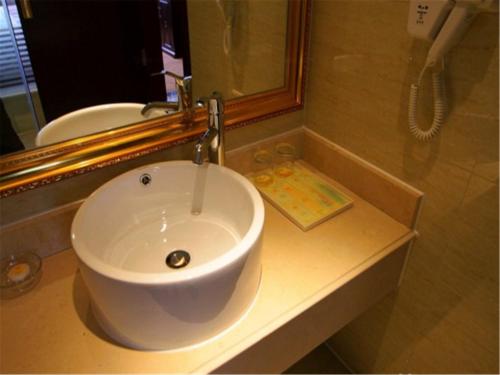 Imagen general del Hotel Vienna Shanghai Pudong Jinqiao Park. Foto 2