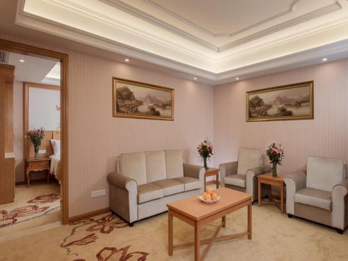 Imagen general del Hotel Vienna Shanghai Yangpu Wujiaochang. Foto 4