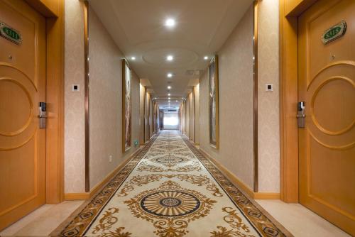 Imagen general del Hotel Vienna Shenzhen Baoneng City Plaza. Foto 5