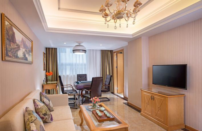 Imagen de los interiores del Hotel Vienna Shenzhen - Fuyong Metro Station Branch. Foto 12