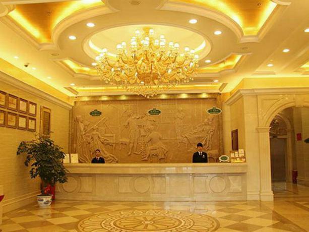 Imagen general del Hotel Vienna Shenzhen Fuyong Qiaotou. Foto 5