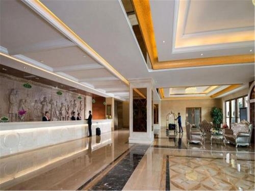 Imagen general del Hotel Vienna Shenzhen Henggang New City. Foto 1