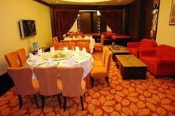 Imagen del bar/restaurante del Hotel Vienna Shenzhen Minzhi Branch. Foto 3