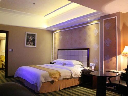 Imagen de la habitación del Hotel Vienna Songgang Yanchuan Road. Foto 8