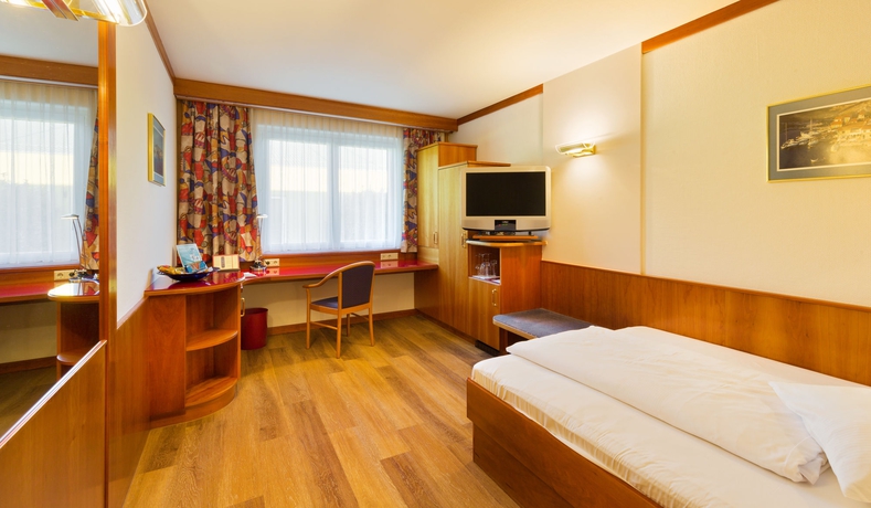 Imagen de la habitación del Hotel Vienna Sporthotel. Foto 5