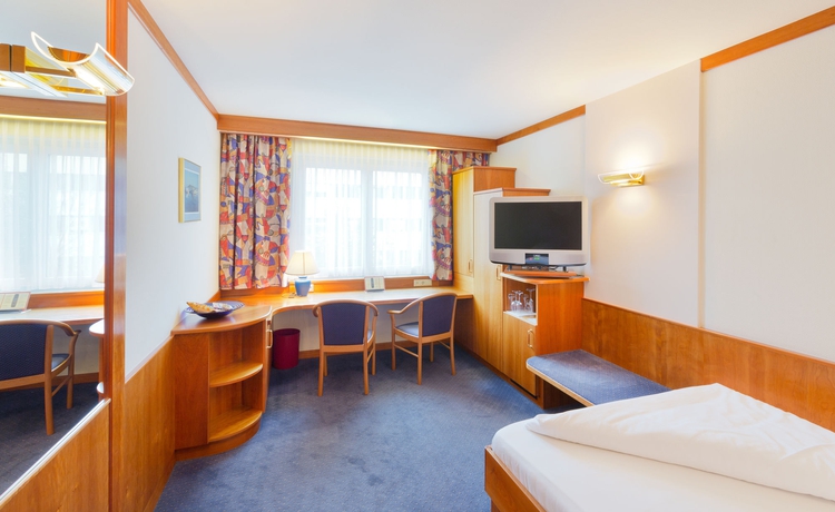 Imagen de la habitación del Hotel Vienna Sporthotel. Foto 7