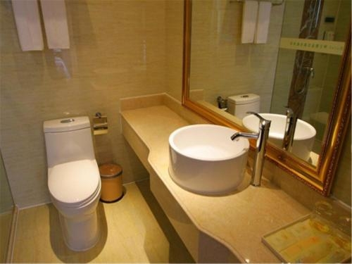 Imagen de la habitación del Hotel Vienna Suzhou Fairyland. Foto 9