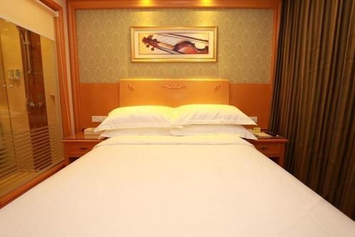 Imagen de la habitación del Hotel Vienna Tianjin Huanghe Road. Foto 10